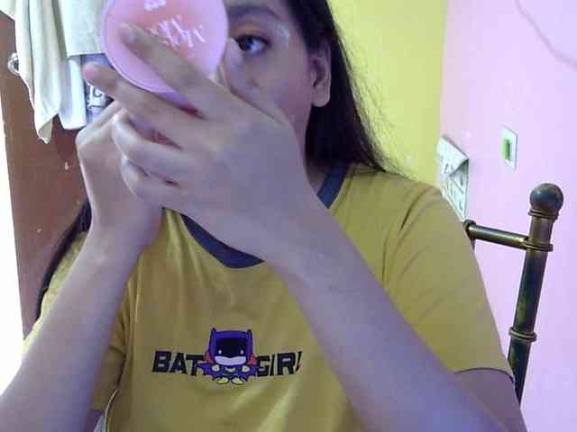 MystiqueMiss webcam