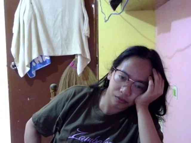 MystiqueMiss webcam