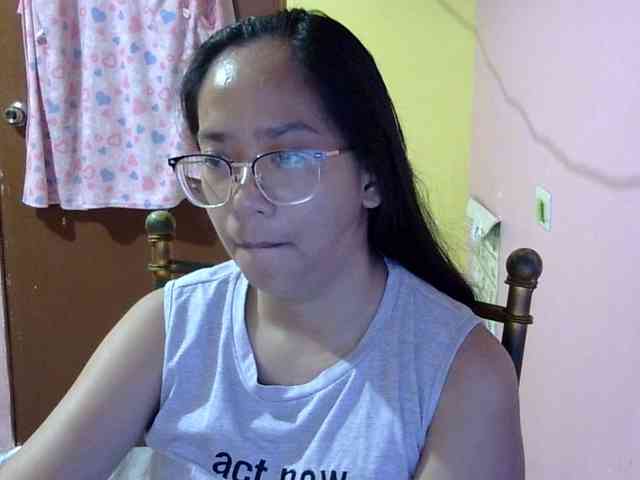 MystiqueMiss webcam