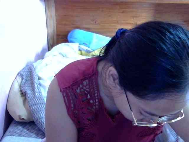MystiqueMiss webcam