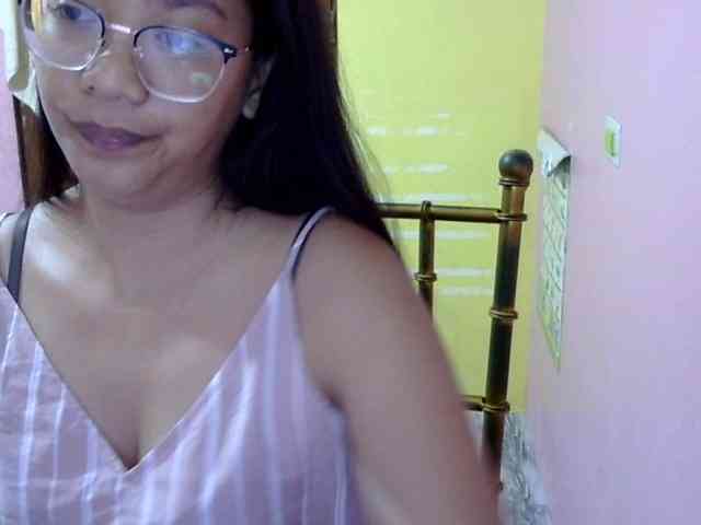MystiqueMiss webcam