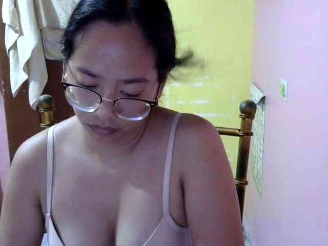 MystiqueMiss webcam