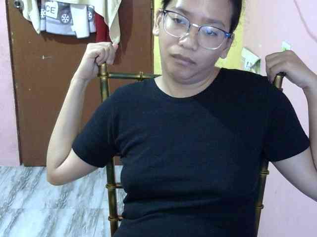 MystiqueMiss webcam
