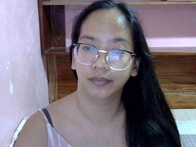 MystiqueMiss webcam