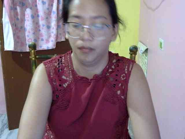 MystiqueMiss webcam