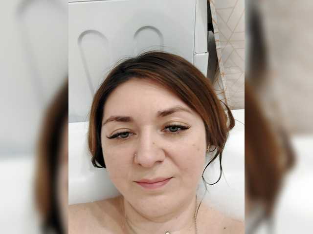 видео LillyJosepha