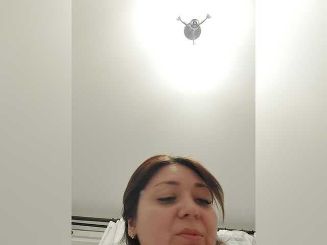 модель LillyJosepha
