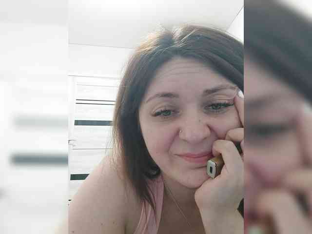 LillyJosepha webcam