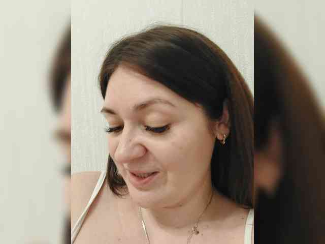 LillyJosepha webcam