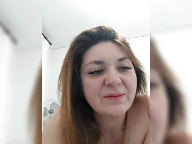 LillyJosepha webcam