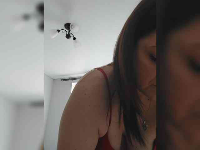 LillyJosepha webcam
