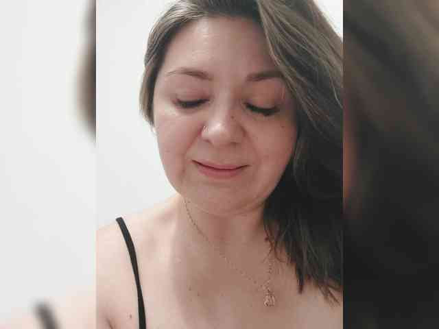 LillyJosepha webcam