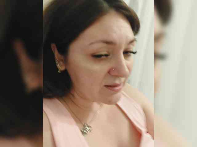 LillyJosepha webcam