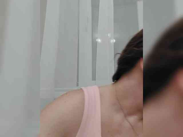 LillyJosepha webcam
