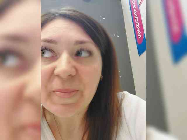 LillyJosepha webcam