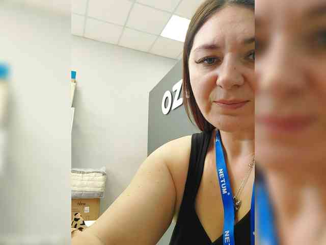 LillyJosepha webcam
