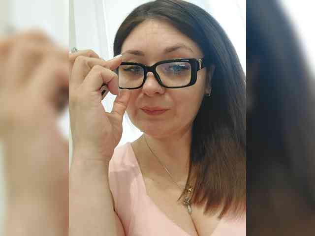LillyJosepha webcam