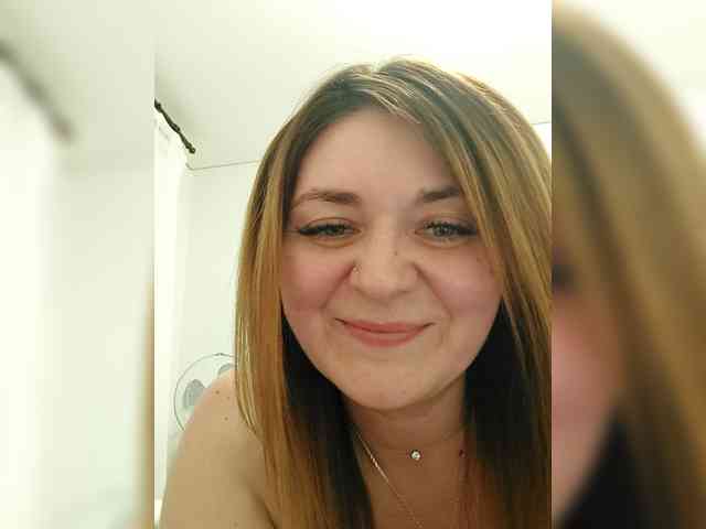 Модель: LillyJosepha