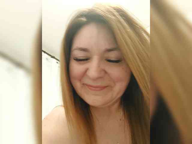 LillyJosepha webcam