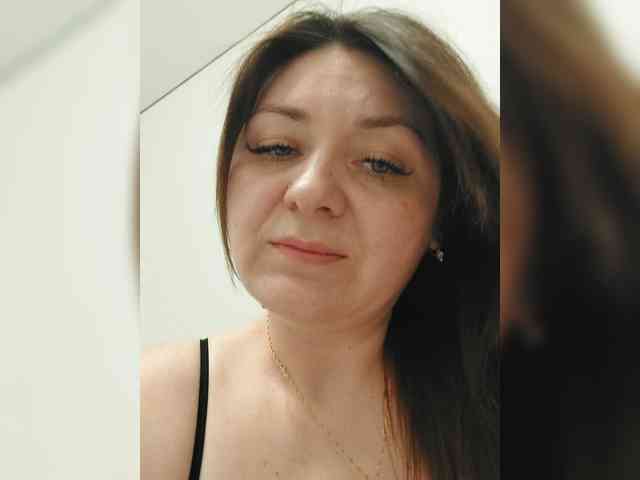 LillyJosepha webcam