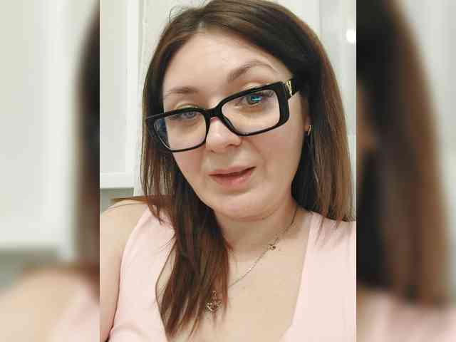 LillyJosepha webcam