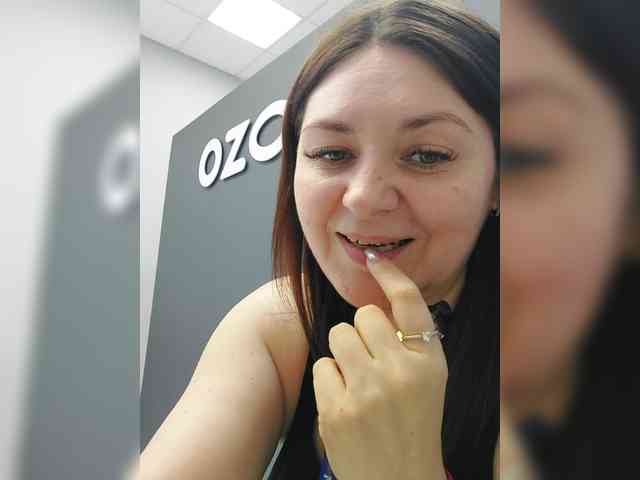 LillyJosepha webcam