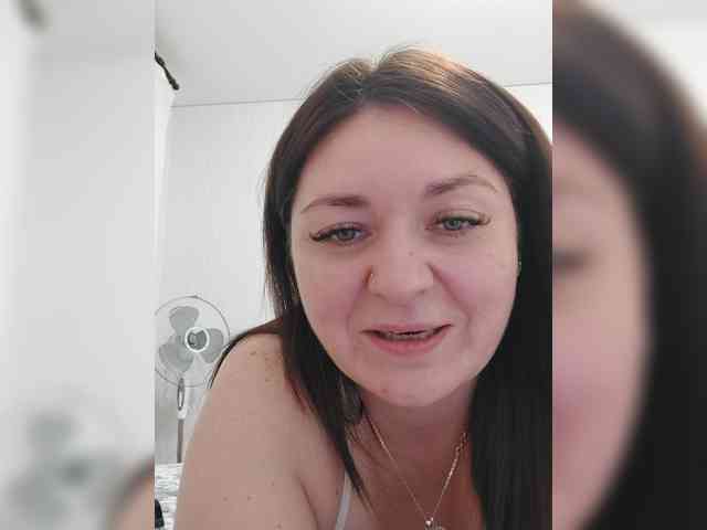 LillyJosepha webcam