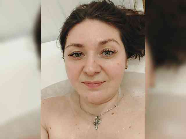 LillyJosepha webcam