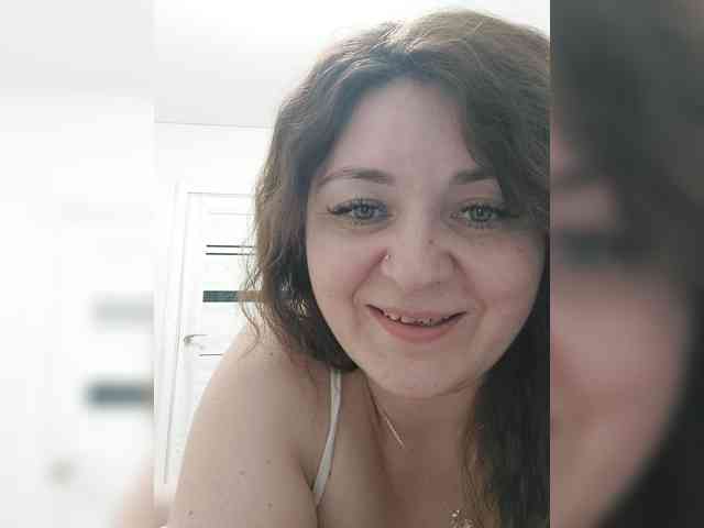 LillyJosepha webcam
