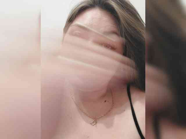 LillyJosepha webcam