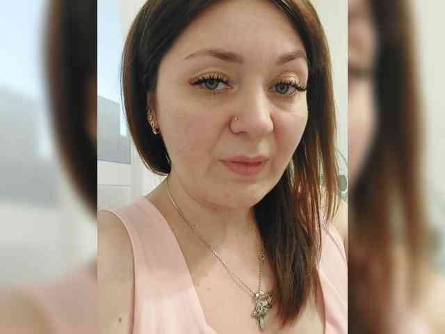 LillyJosepha webcam