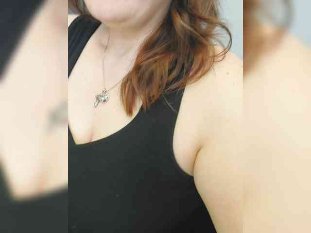 LillyJosepha webcam