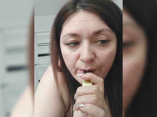 LillyJosepha webcam