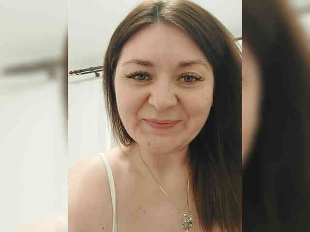 LillyJosepha webcam