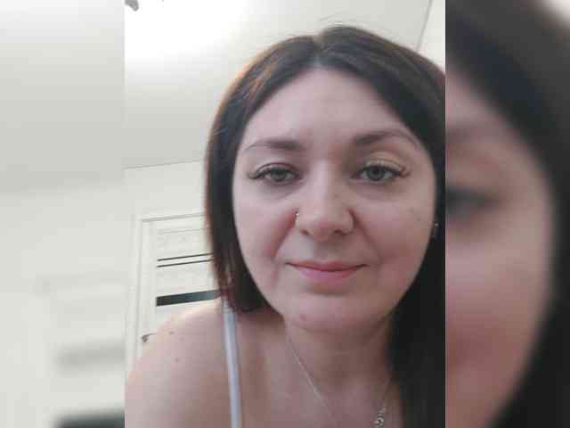 LillyJosepha webcam