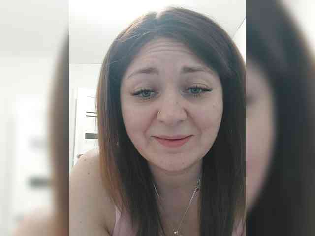 LillyJosepha webcam