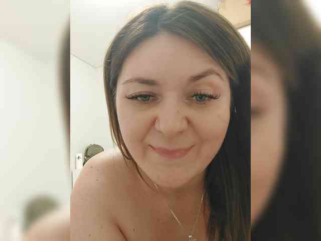 LillyJosepha webcam