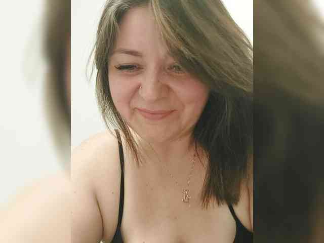 LillyJosepha webcam