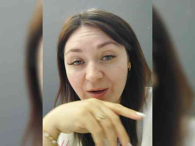 LillyJosepha webcam