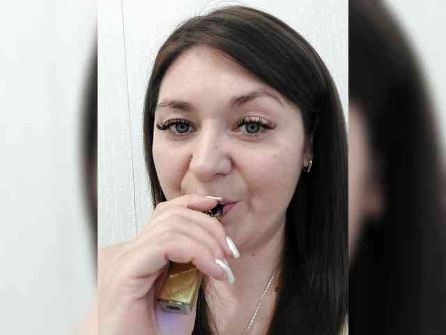 LillyJosepha webcam