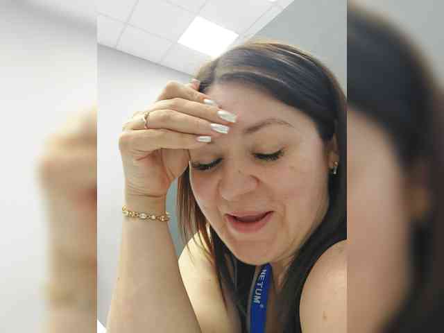 LillyJosepha webcam