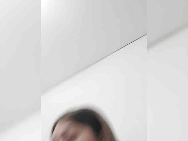 LillyJosepha webcam