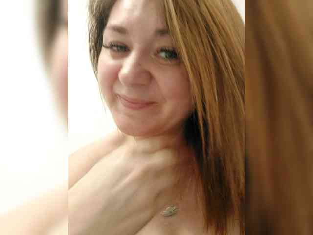 LillyJosepha webcam