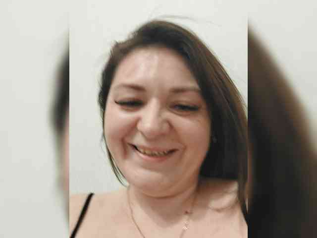 LillyJosepha webcam