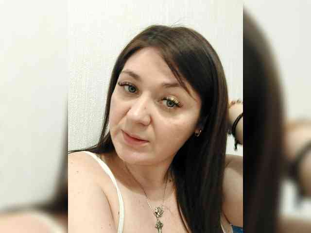 LillyJosepha webcam