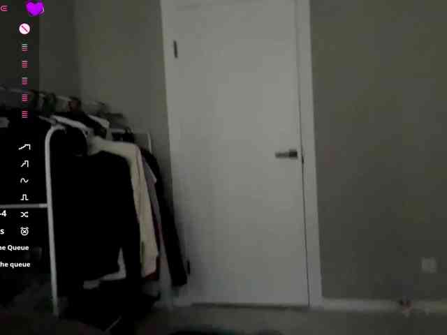 MiaAsterr webcam