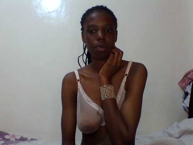 Sexxy-Bella6 Live Cam on BongaCams