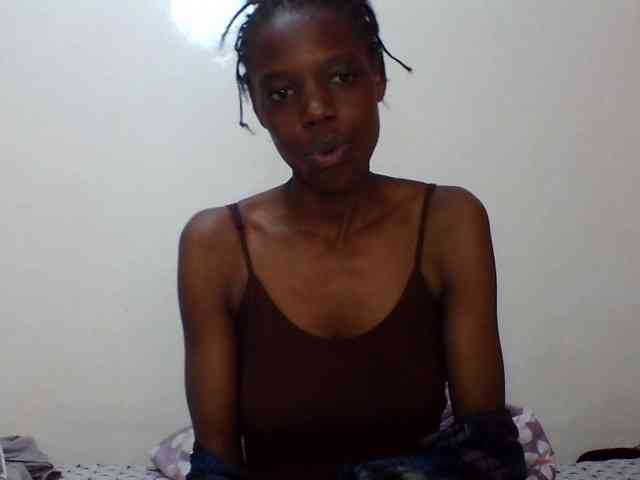 Sexxybellah6 webcam