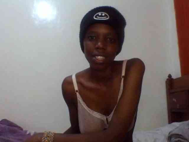 Sexxybellah6 webcam