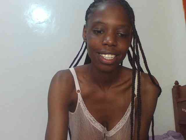 Sexxybellah6 webcam